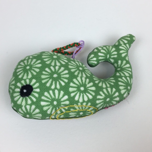 One handmade whale 🐳 keychain ornament - Picture 1 of 4